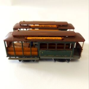 Lot 2 San Francisco Municipal Railway Powell & Mason St. #4 Streetcar Models